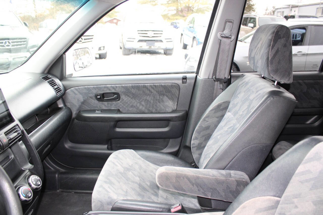 Used 2004 Honda CR-V EX image 14