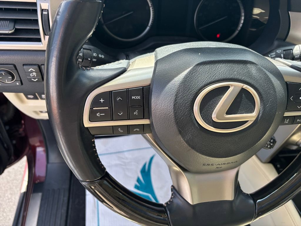 Used 2020 Lexus GX 460 Premium w/ Premium Package AWD/4WD image 23