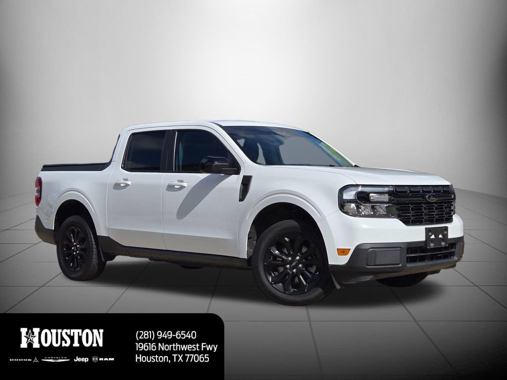 Used 2023 Ford Maverick Lariat w/ Black Appearance Package FWD image 3