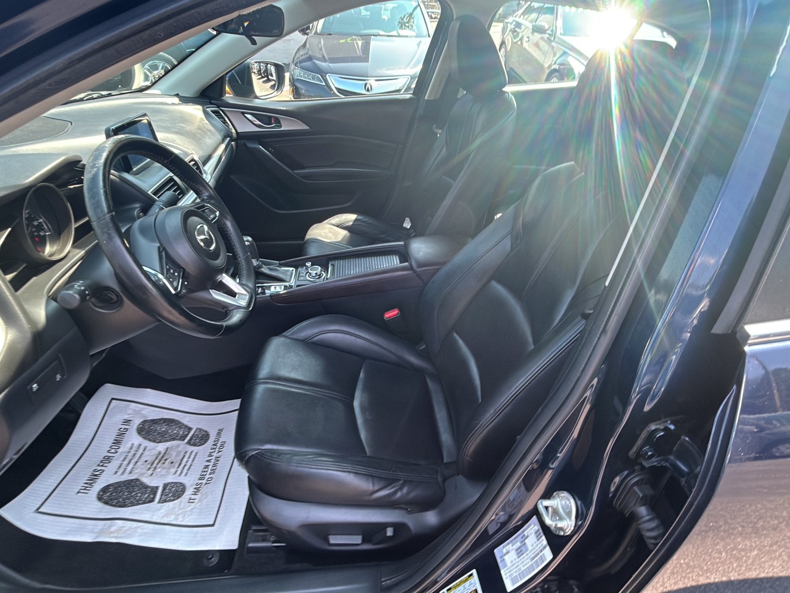 Used 2017 MAZDA MAZDA3 Touring FWD image 21