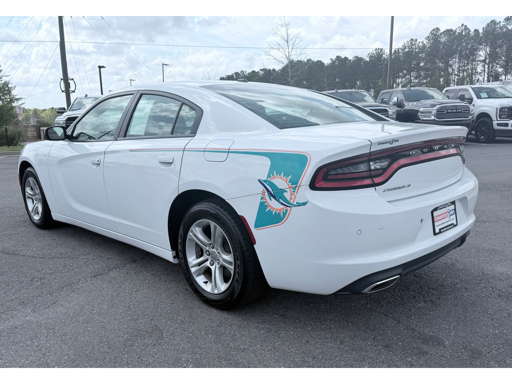 Used 2017 Dodge Charger SE w/ Popular Equipment Group image 6