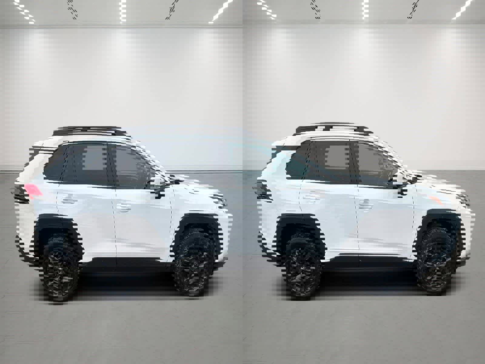 Used 2024 Toyota RAV4 Adventure image 6