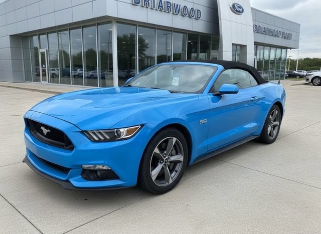 Used 2017 Ford Mustang GT Premium w/ Equipment Group 401A RWD image 1