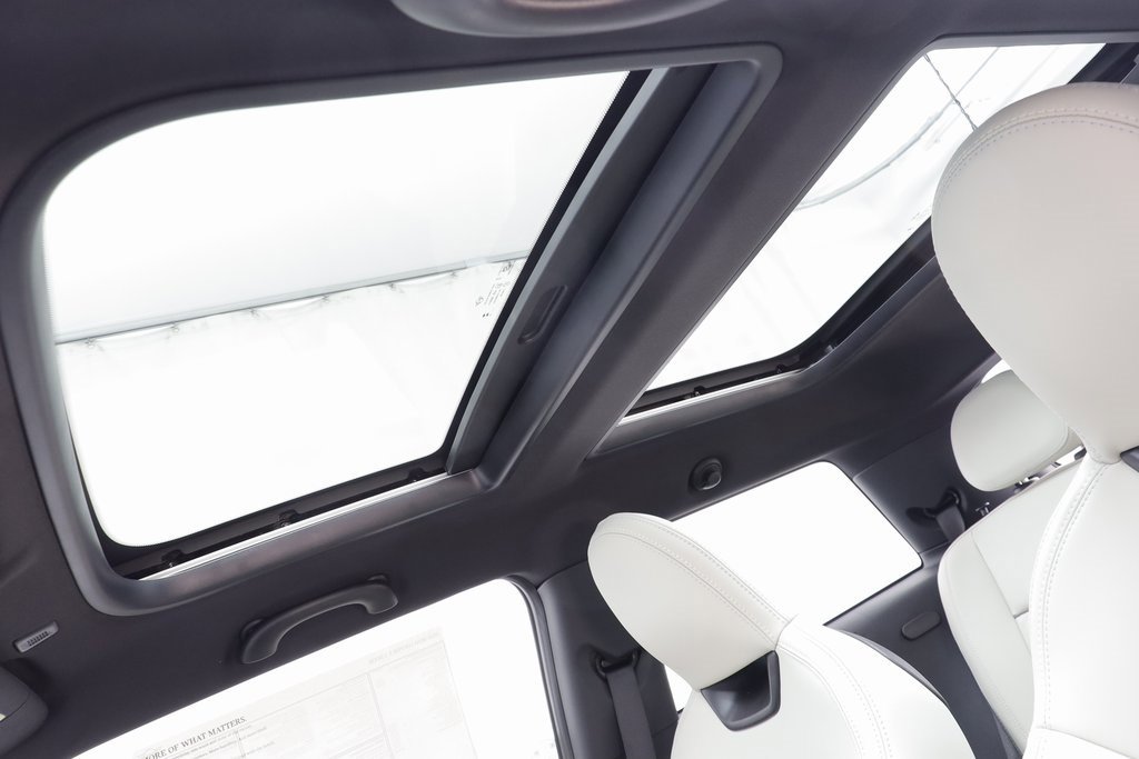 New 2026 MINI Cooper S image 13