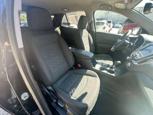 Used 2021 Chevrolet Equinox LT FWD image 33