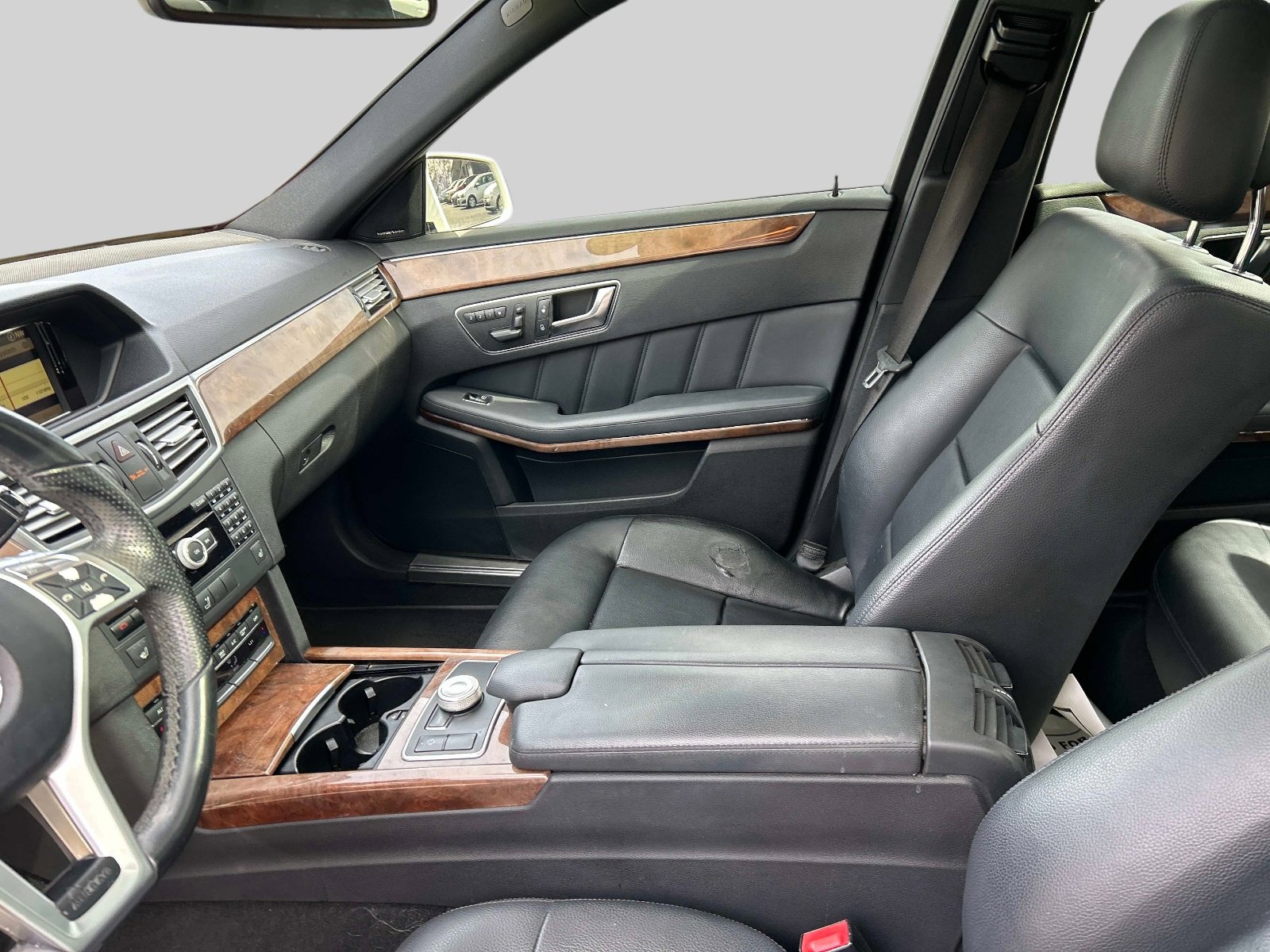 Used 2012 Mercedes-Benz E 350 Sedan image 23