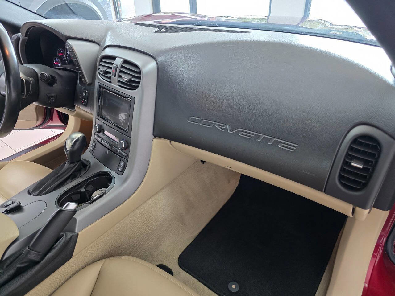 Used 2006 Chevrolet Corvette Coupe w/ Preferred Equipment Group image 10