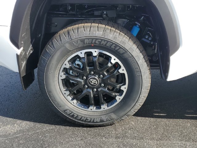 New 2026 Toyota Tundra SR5 w/ TRD Off-Road Package AWD/4WD image 5