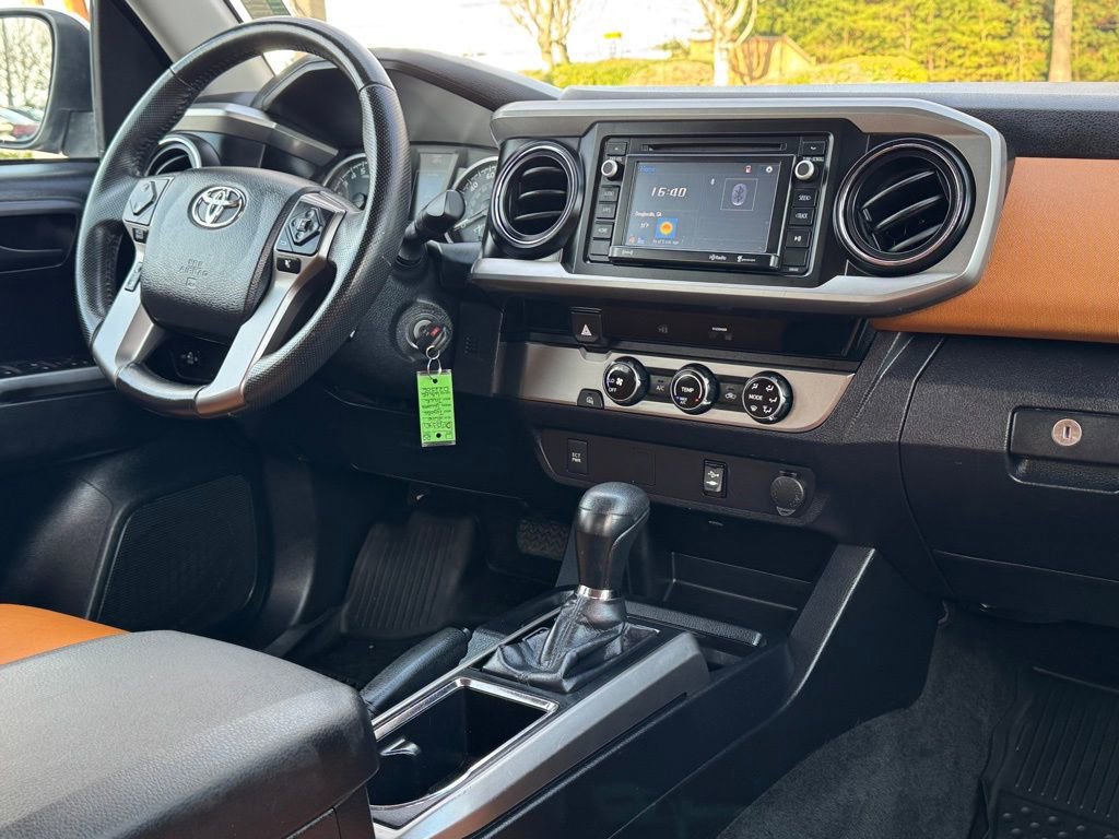 Used 2016 Toyota Tacoma SR5 w/ Towing Package image 23