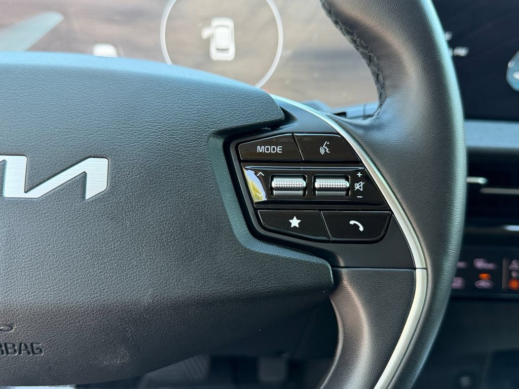 Used 2023 Kia EV6 Wind w/ Wind Technology Package AWD/4WD image 20