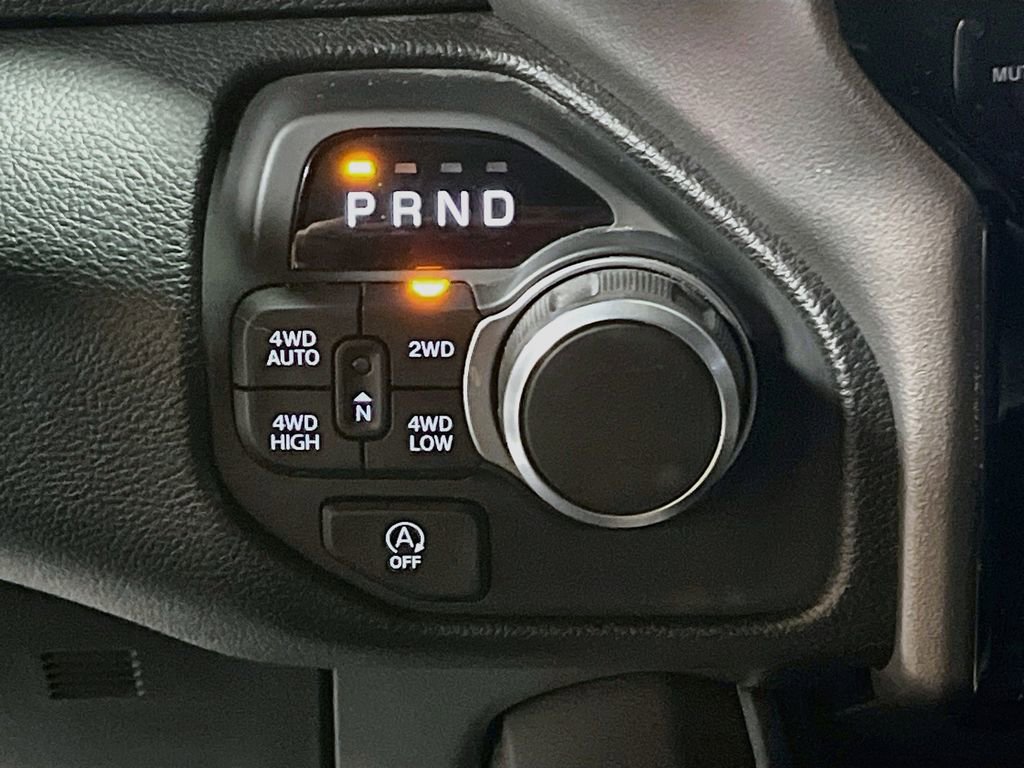 Used 2025 RAM 1500 Big Horn AWD/4WD image 17