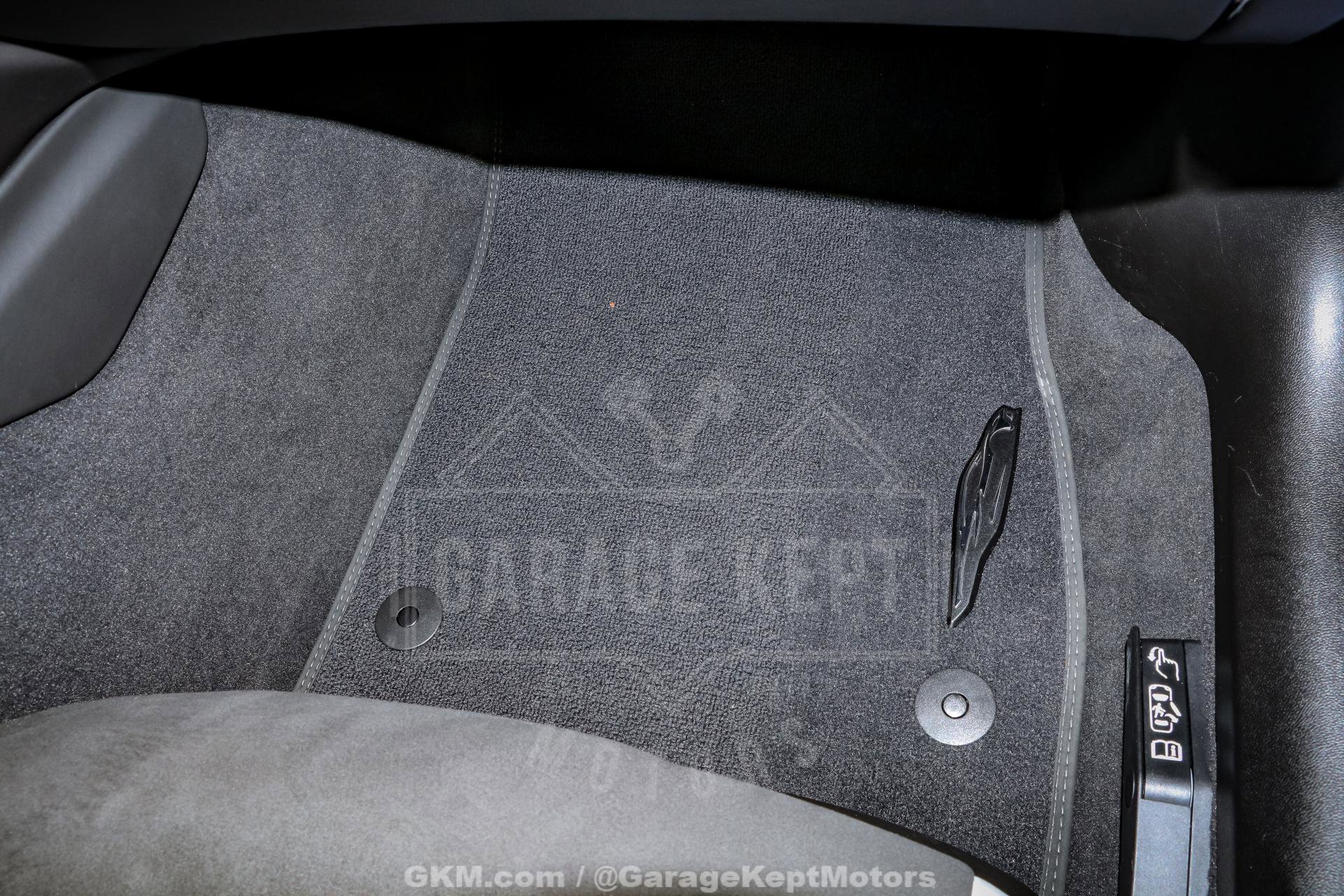 Used 2021 Chevrolet Corvette Stingray Premium Conv w/ Z51 Performance Package image 91