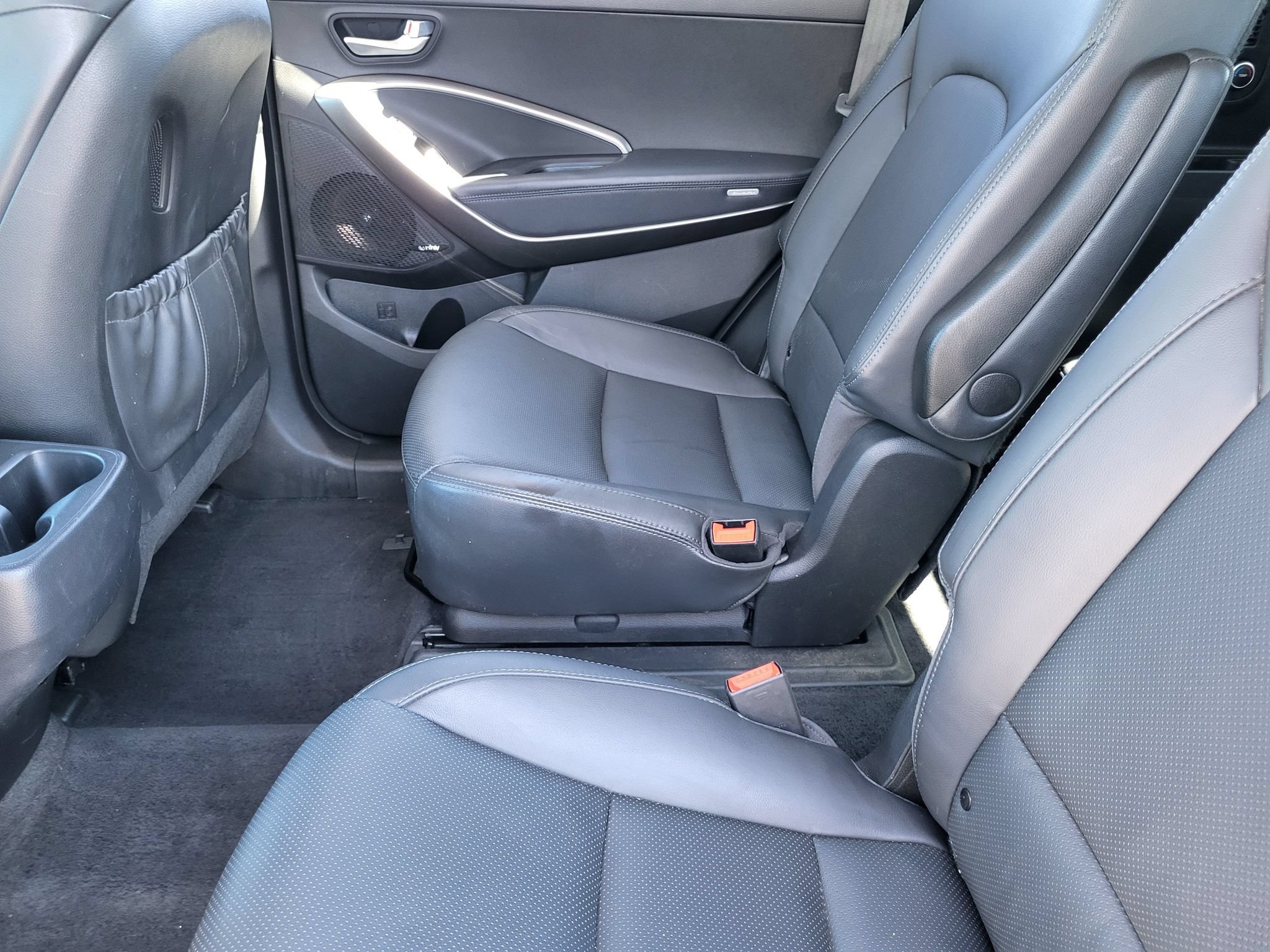 Used 2019 Hyundai Santa Fe XL FWD image 30