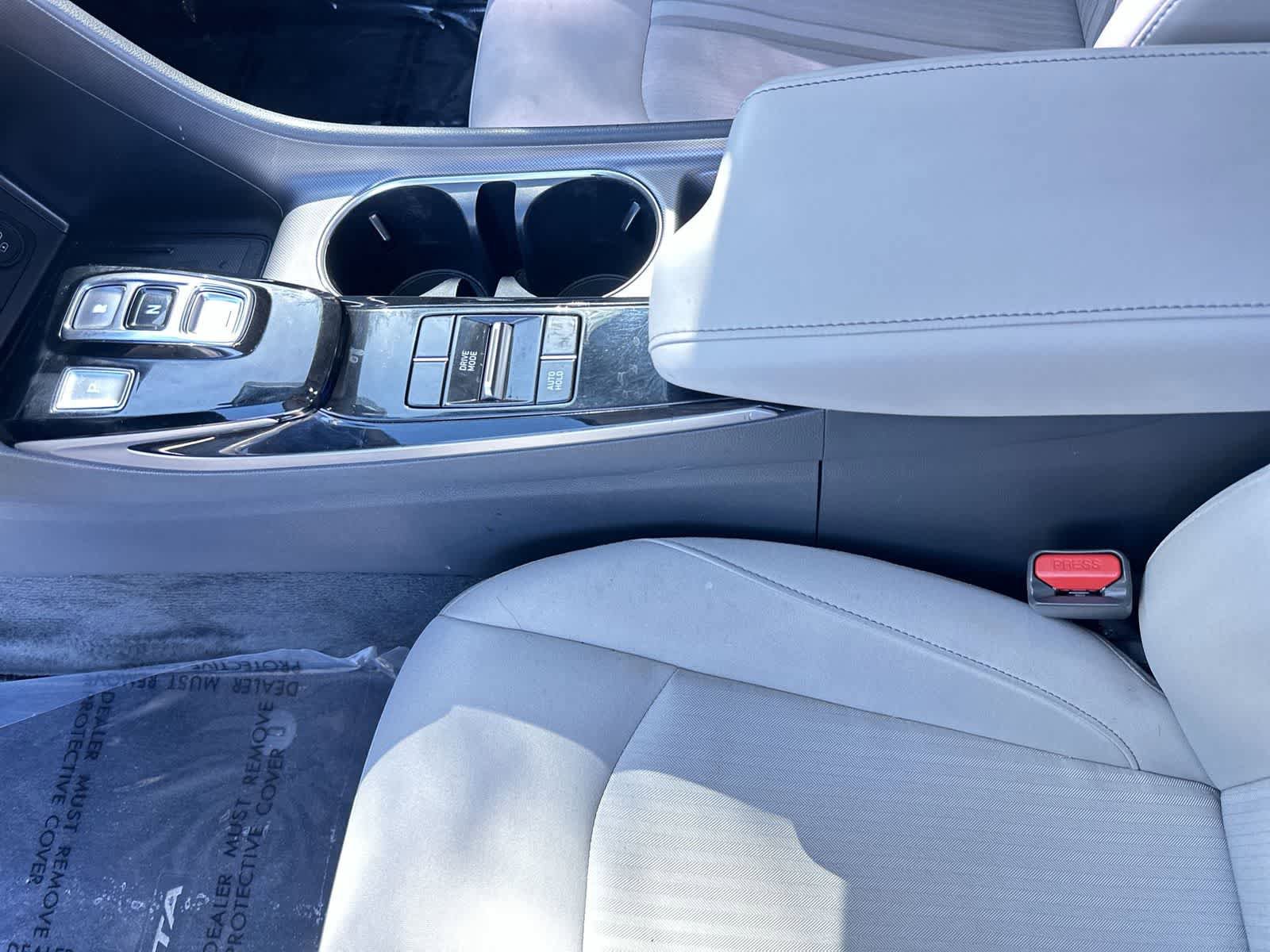 Used 2022 Hyundai Sonata SEL w/ Convenience Package FWD image 19