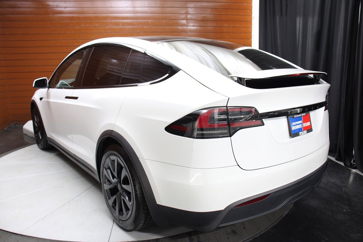 Used 2023 Tesla Model X 7 Seater AWD Driving Com 4 image 10