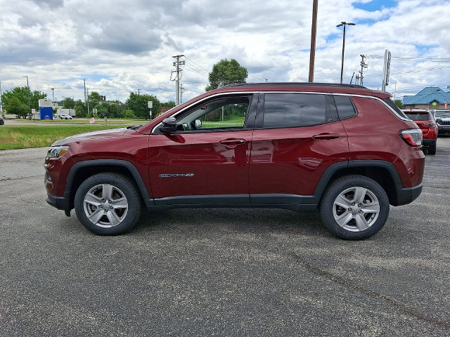Certified 2022 Jeep Compass Latitude w/ Convenience Group AWD/4WD image 6