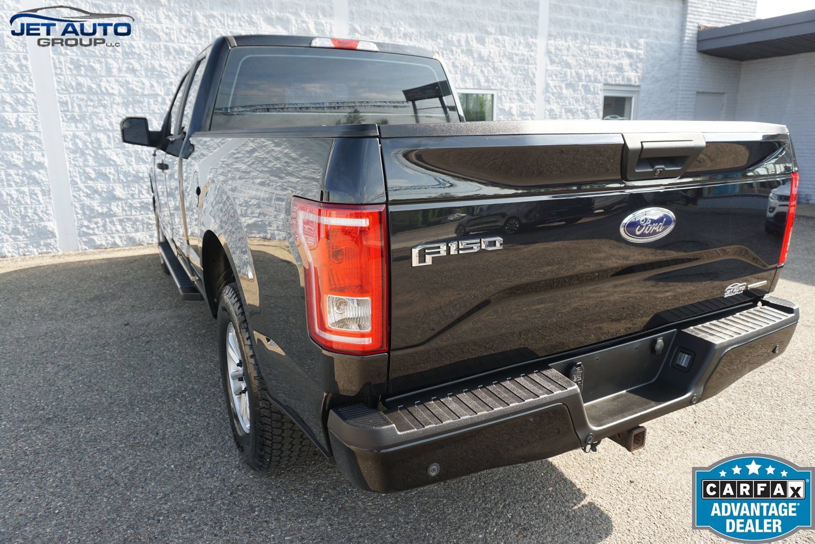 Used 2015 Ford F150 XL w/ Equipment Group 101A Mid AWD/4WD image 9