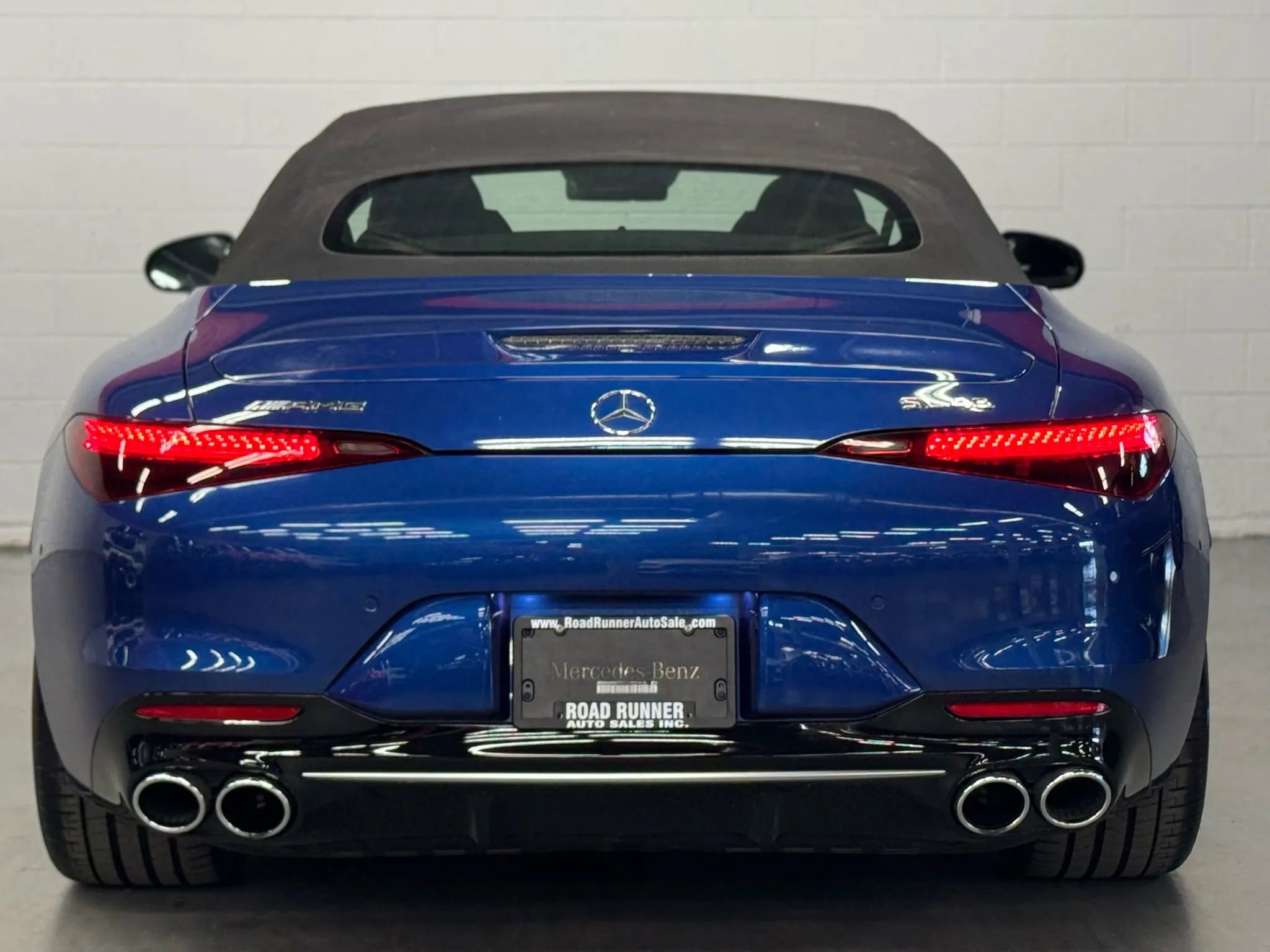 Used 2023 Mercedes-Benz SL 43 AMG image 12