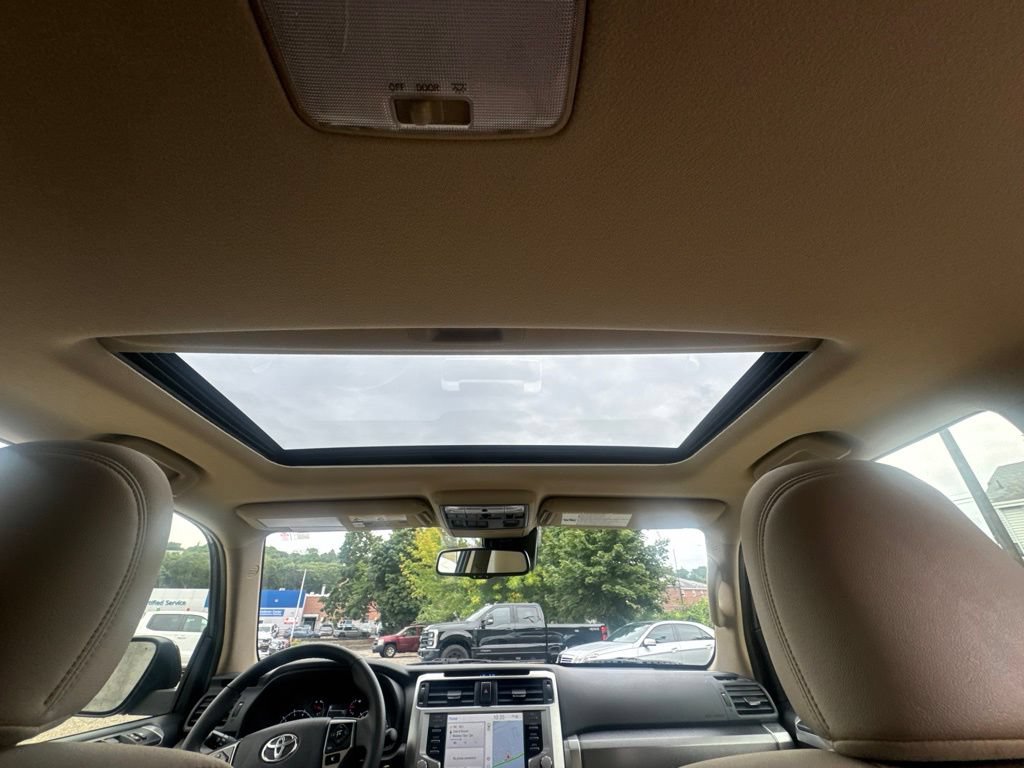 Used 2021 Toyota 4Runner SR5 Premium w/ Moonroof Package AWD/4WD image 54
