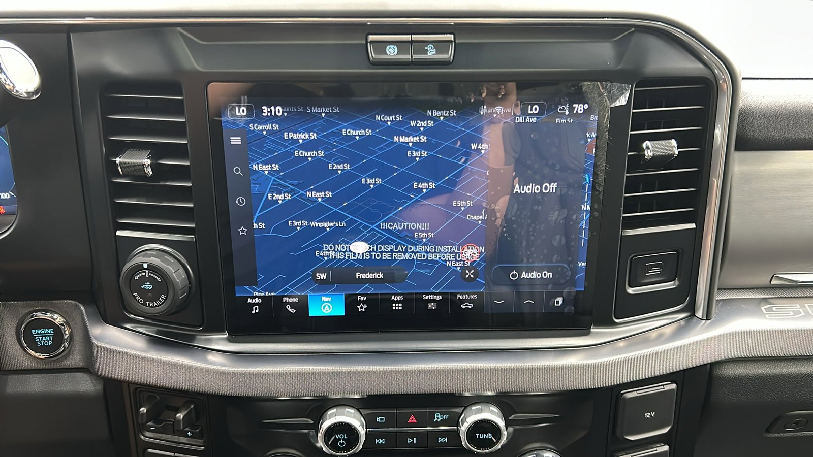 Used 2025 Ford F450 Platinum w/ FX4 Off-Road Package image 22