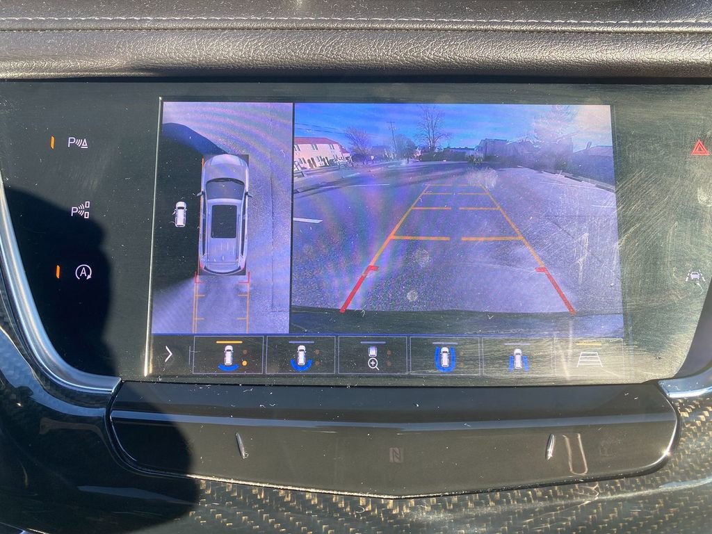 Used 2020 Cadillac XT6 Sport image 21