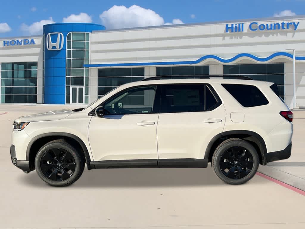 New 2026 Honda Pilot Black Edition image 2