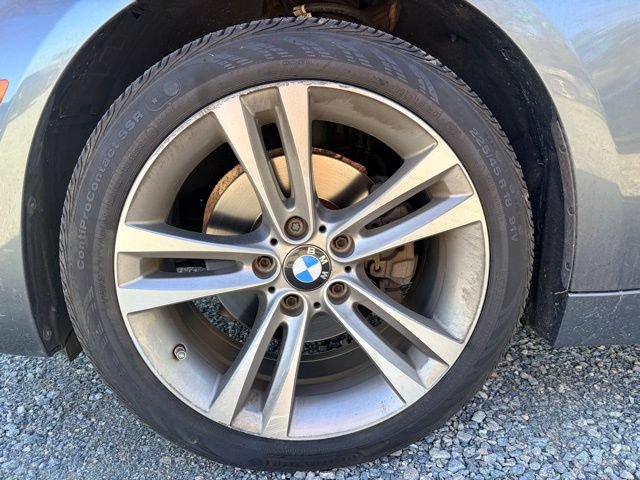 Used 2017 BMW 330i Sedan RWD image 5