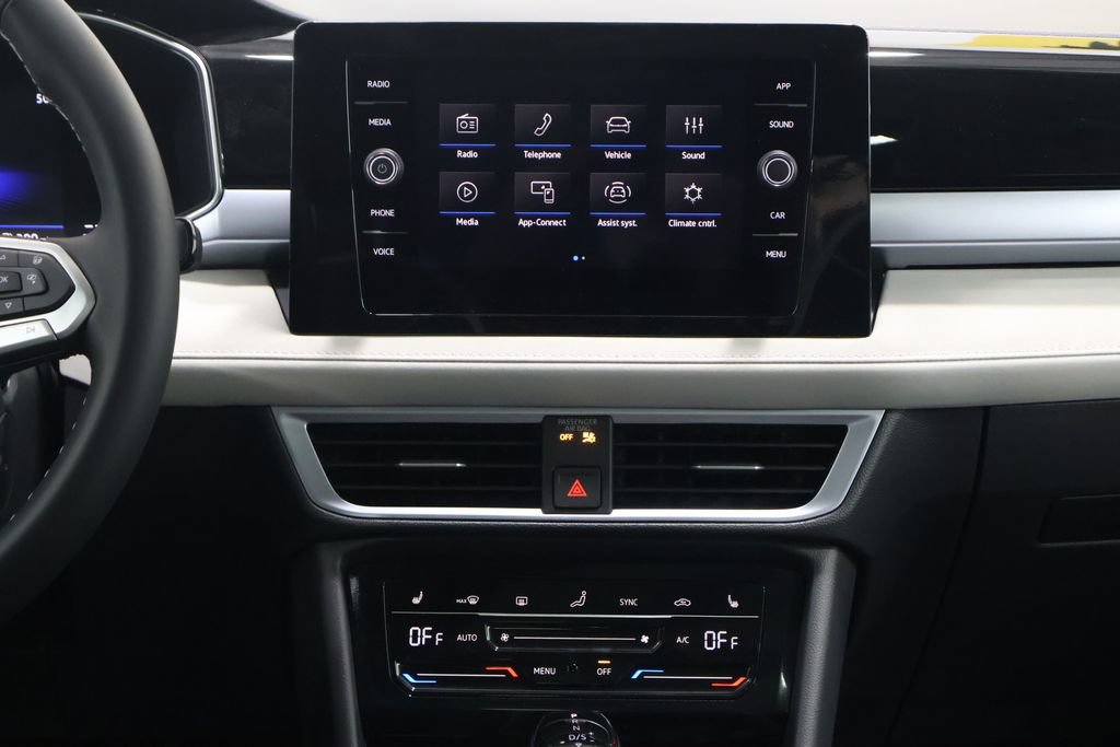 New 2026 Volkswagen Taos SE AWD/4WD image 19