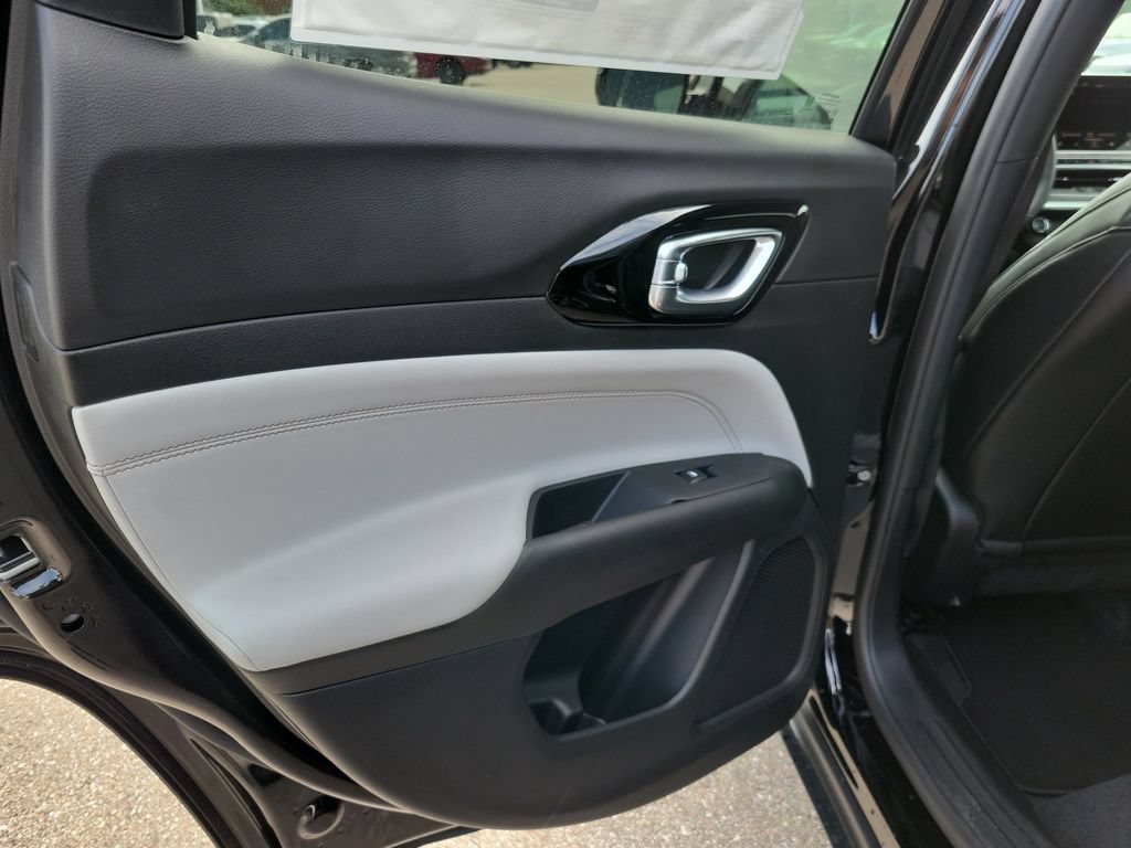 New 2026 Jeep Compass Limited AWD/4WD image 10