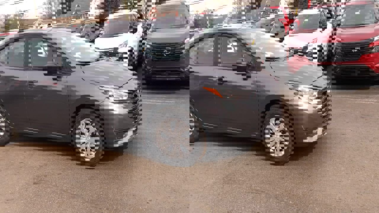 New 2025 Nissan Versa S w/ Trunk Package image 2