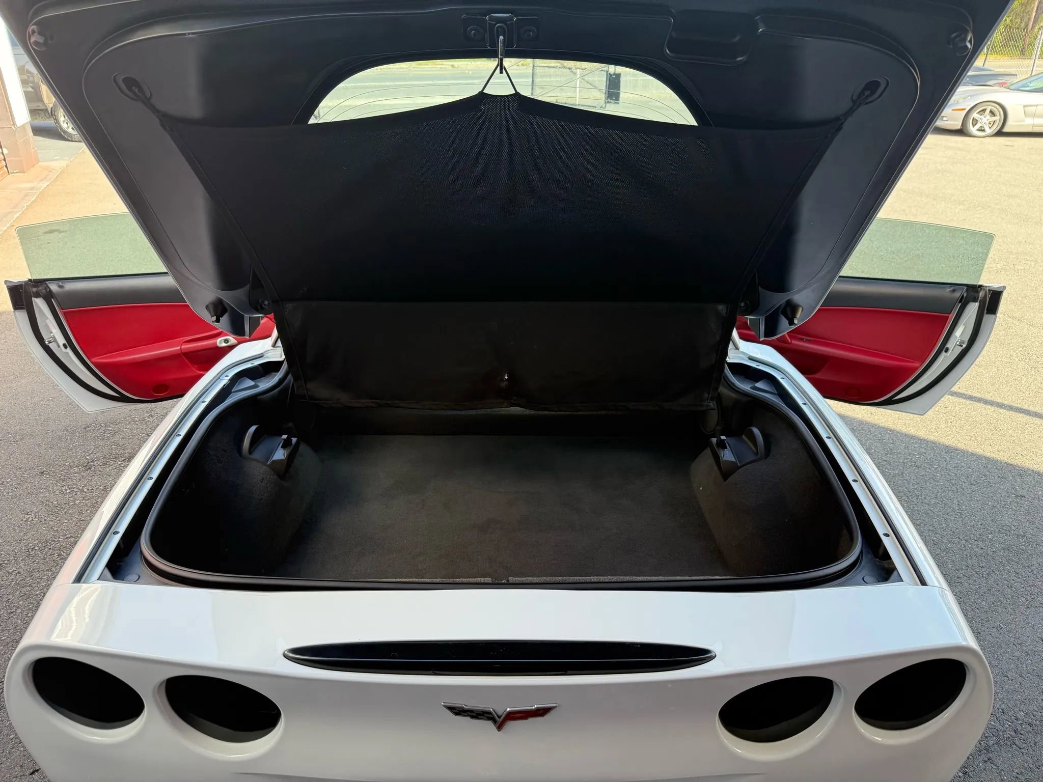 Used 2008 Chevrolet Corvette Coupe w/ Preferred Equipment Group image 29