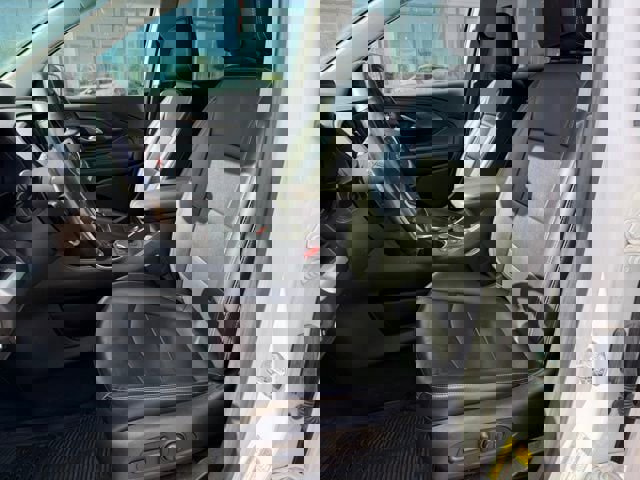 Used 2022 GMC Terrain SLT image 9