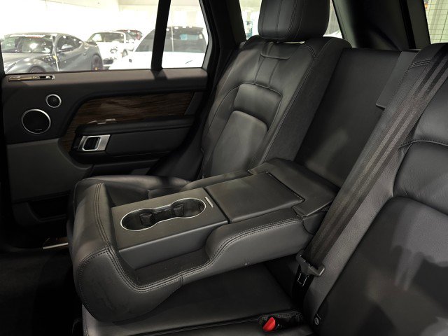 Used 2018 Land Rover Range Rover image 48
