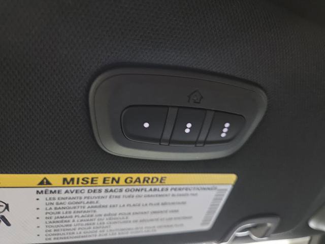 New 2026 Chrysler Pacifica Select FWD image 27