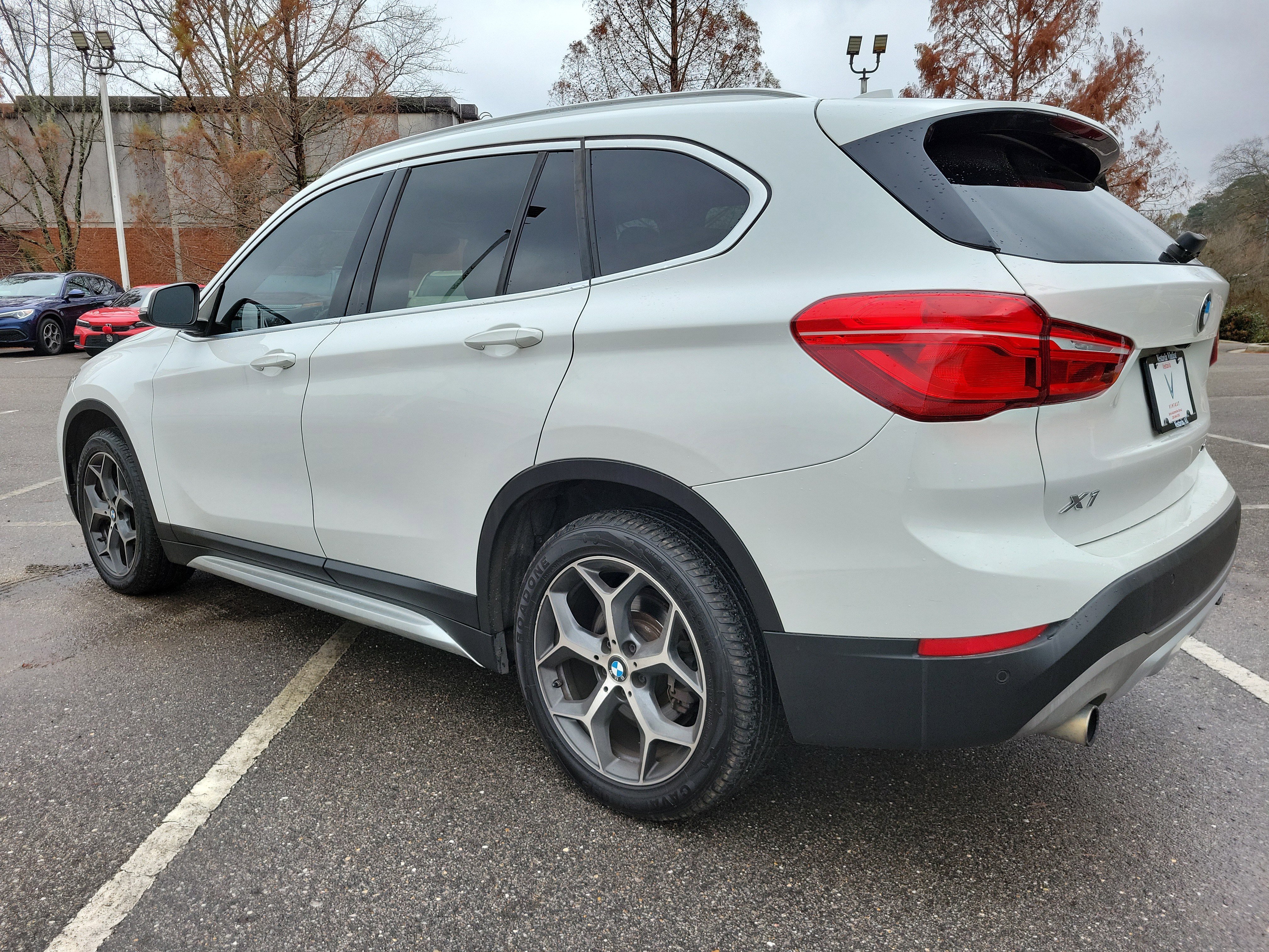 Used 2018 BMW X1 xDrive28i image 7