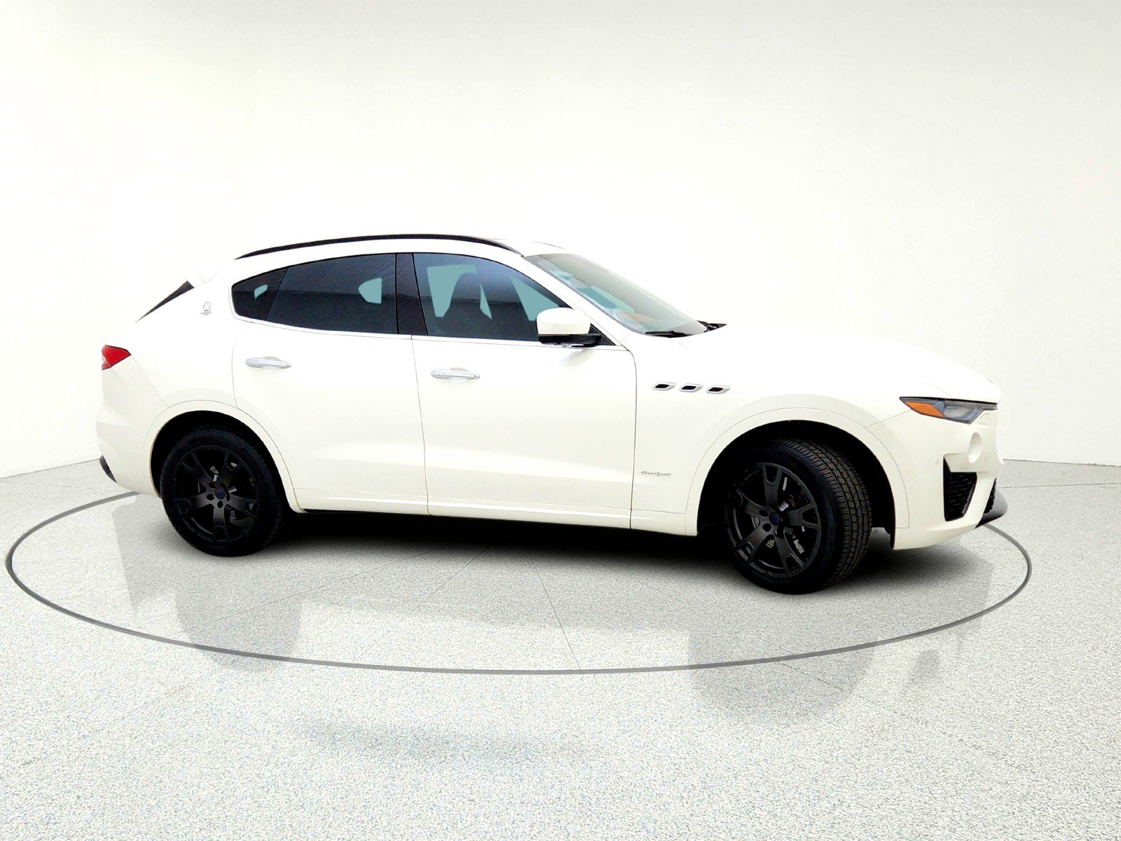 Used 2019 Maserati Levante S GranSport image 7