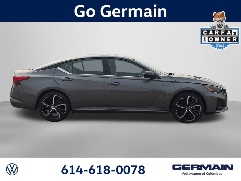Used 2024 Nissan Altima 2.5 SR FWD image 6