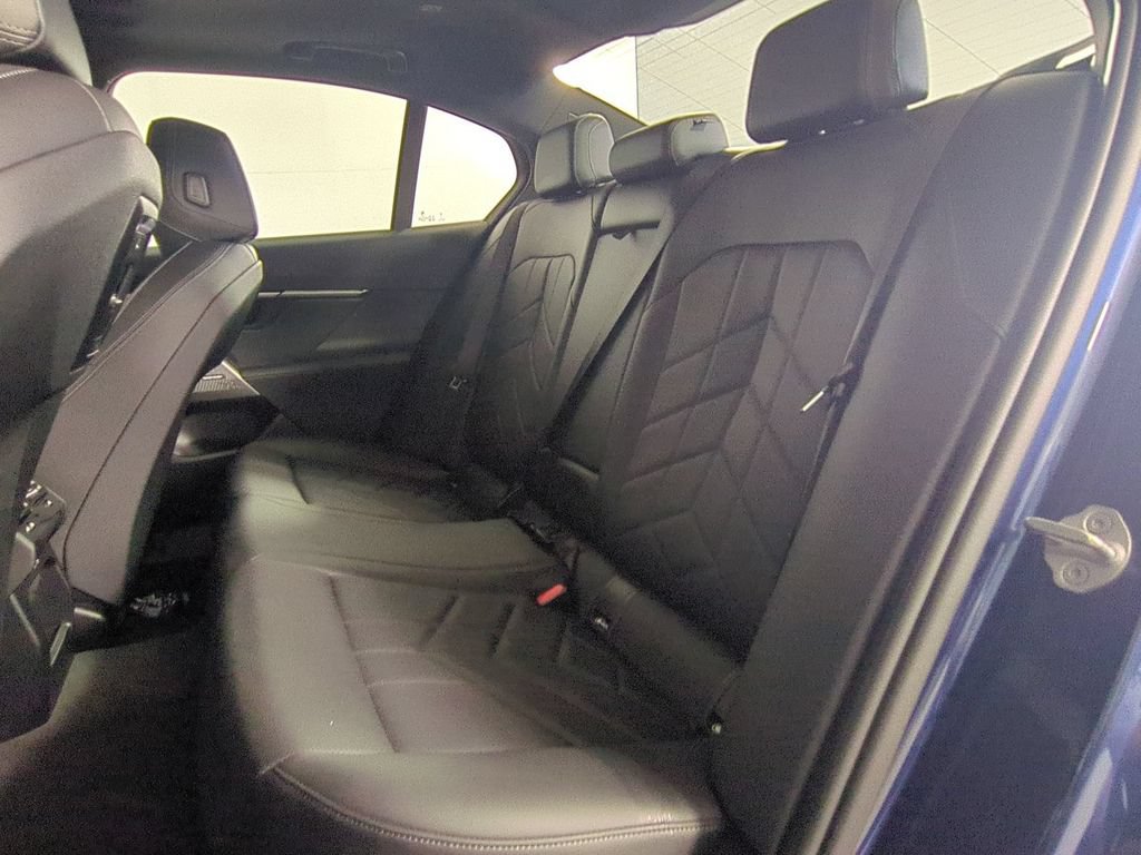 Used 2024 BMW 530i xDrive w/ Convenience Package AWD/4WD image 14