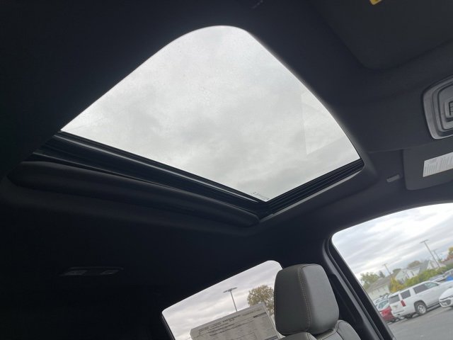 New 2026 Chevrolet Silverado 2500 ZR2 image 11