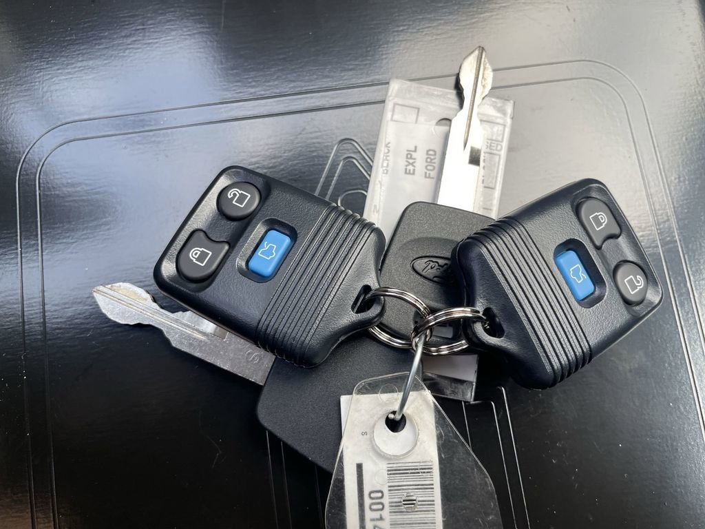 New 2025 Ford Explorer 4WD Police Interceptor image 21