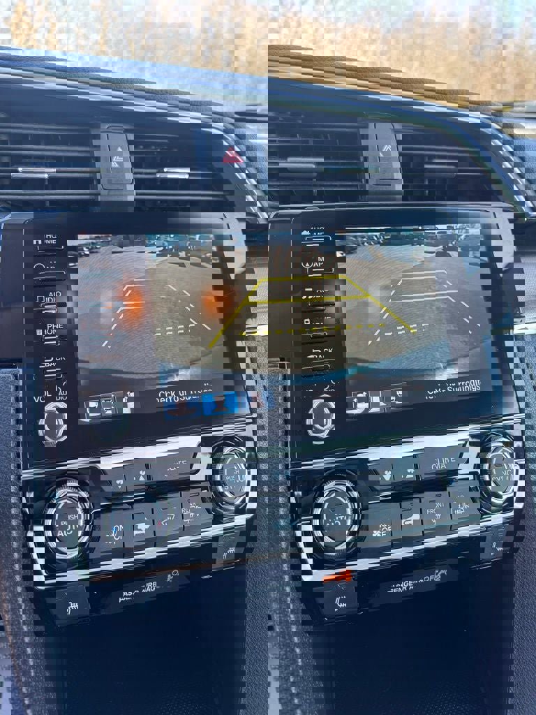 Used 2020 Honda Civic Touring image 12