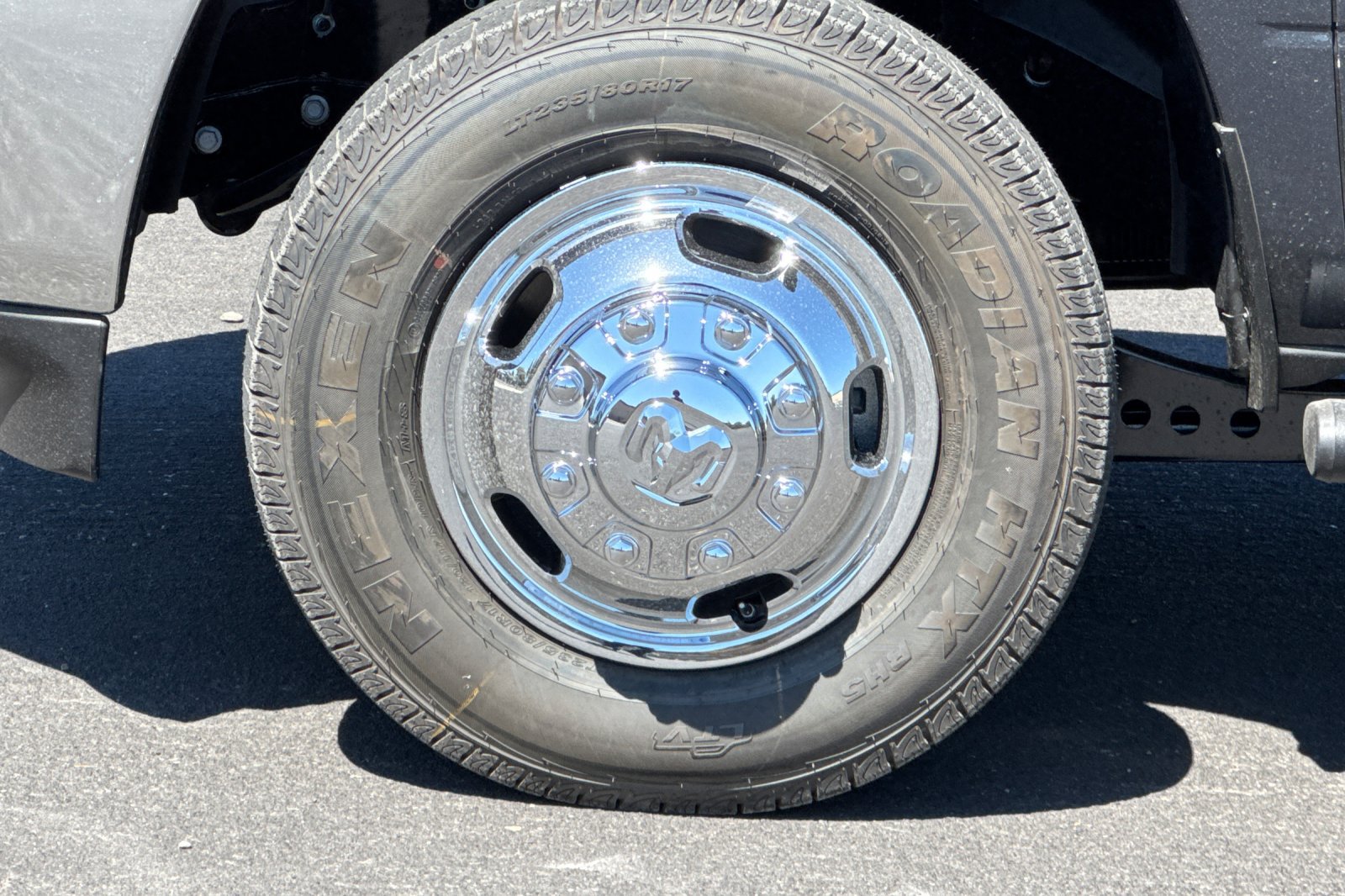 New 2026 RAM 3500 Tradesman AWD/4WD image 24