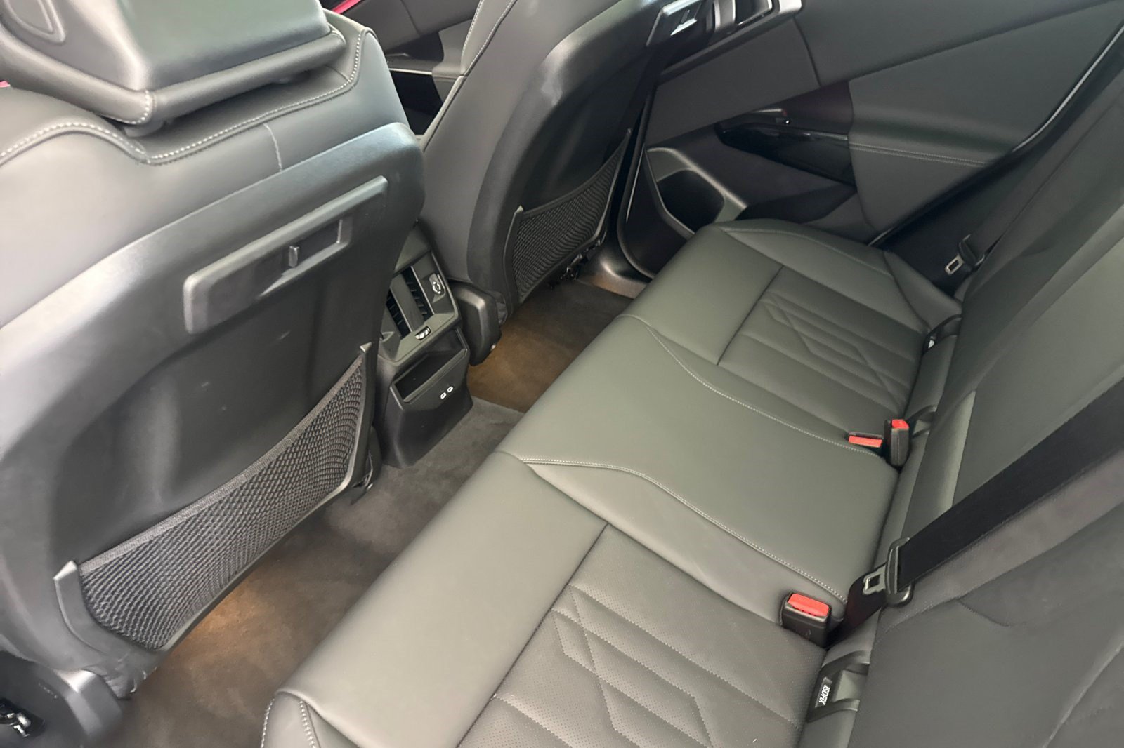 Used 2026 BMW X3 xDrive30i w/ M Sport Package AWD/4WD image 29