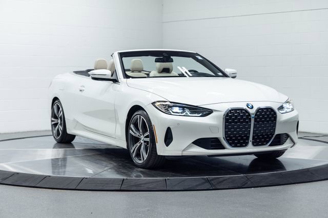 Used 2022 BMW 430i xDrive Convertible w/ Premium Package image 2