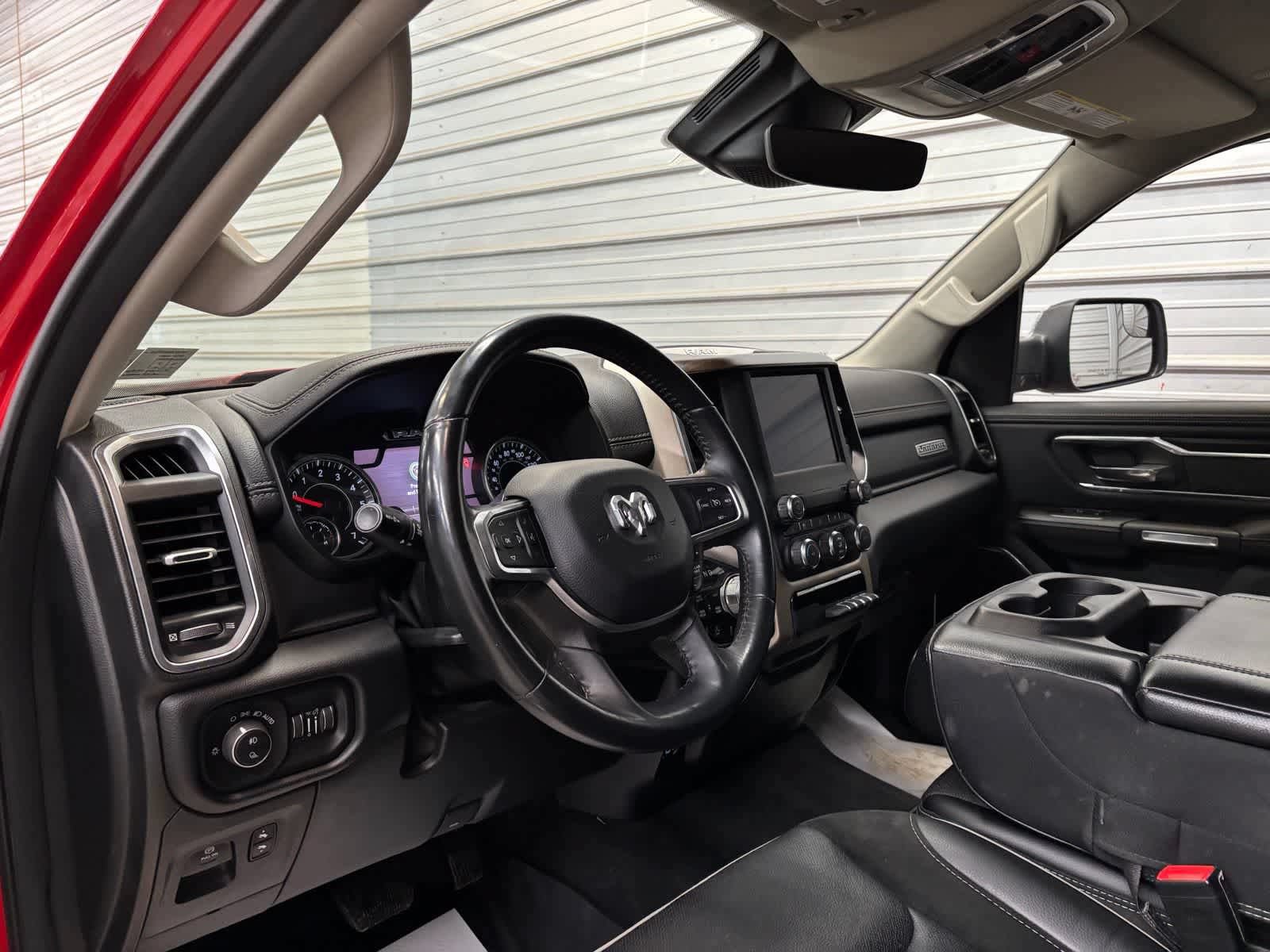 Used 2022 RAM 1500 Laramie AWD/4WD image 13