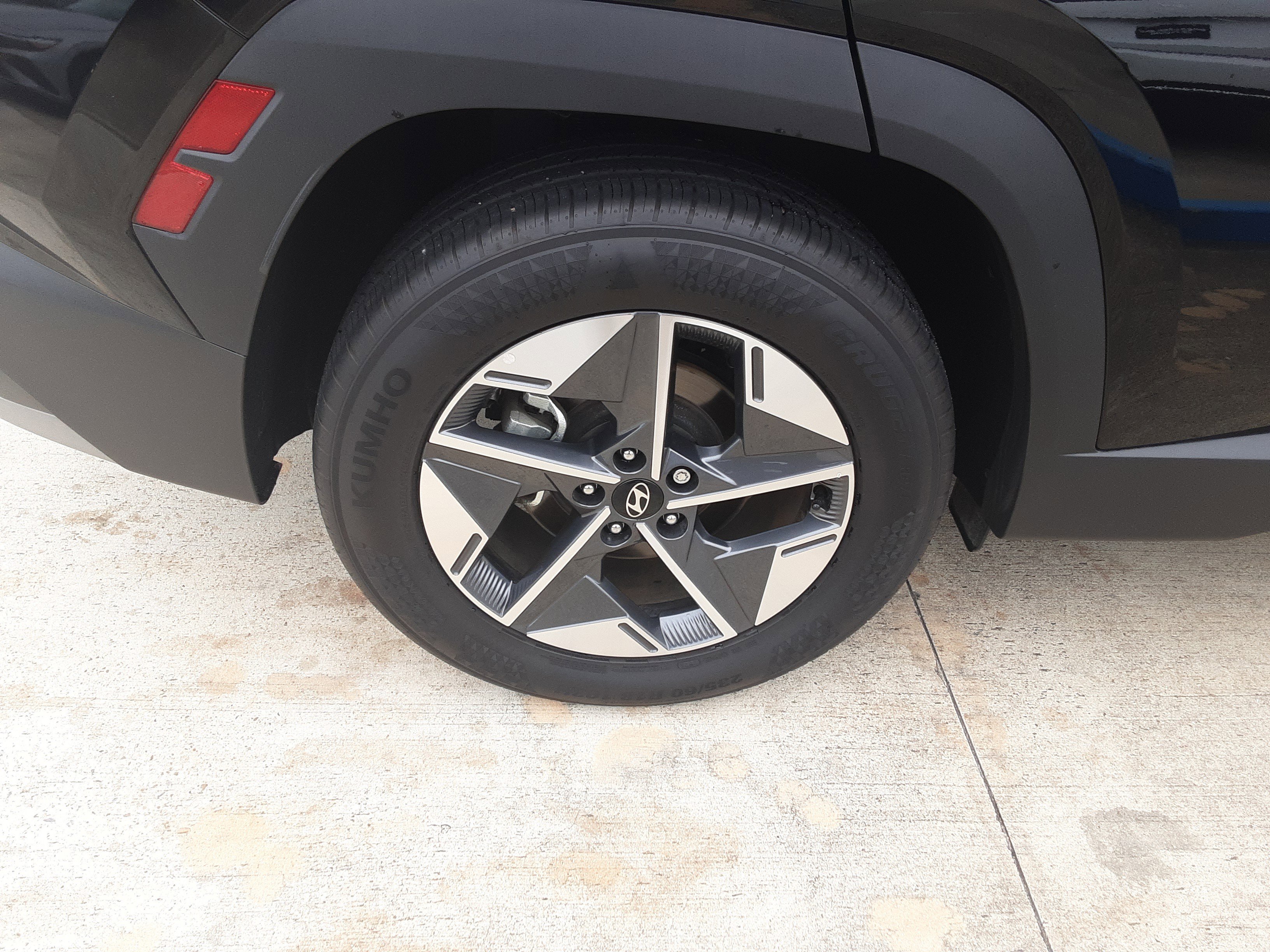 Used 2025 Hyundai Tucson SEL FWD image 23