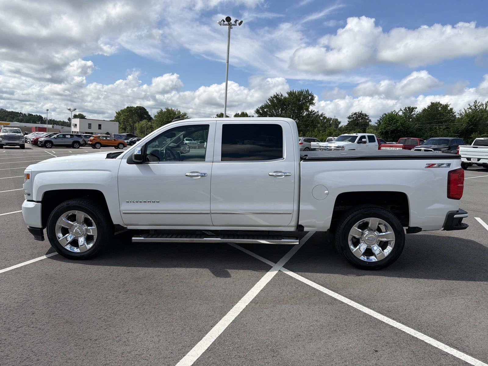 Certified 2017 Chevrolet Silverado 1500 LTZ Z71 w/ LTZ Plus Package AWD/4WD image 4