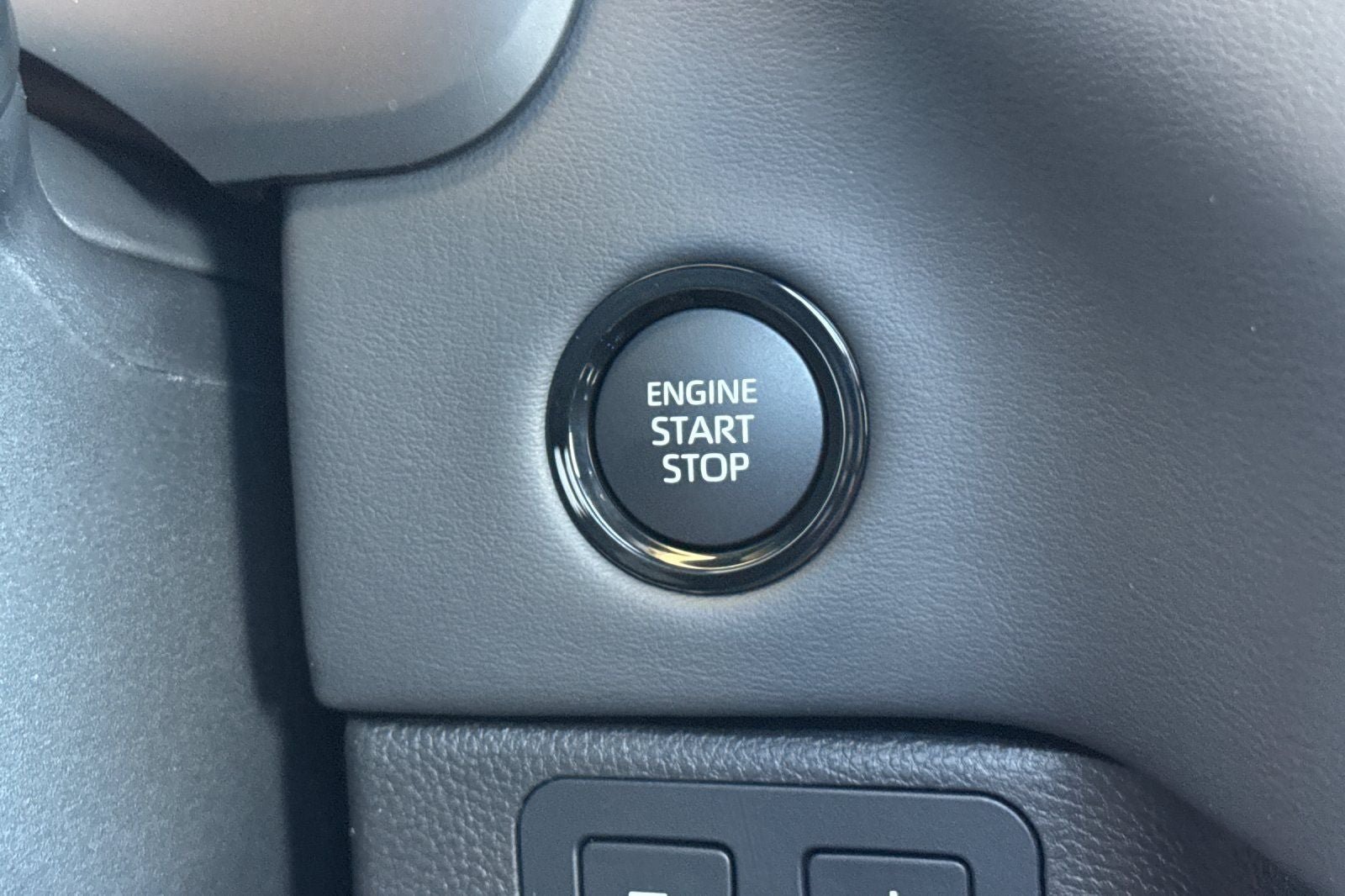 New 2026 Toyota Tundra Platinum AWD/4WD image 25