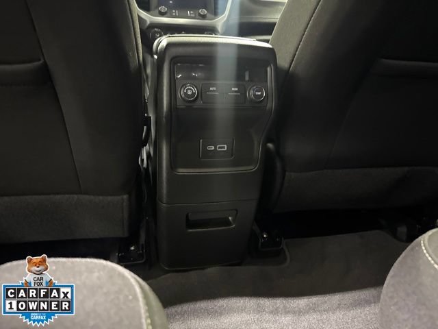 Used 2023 GMC Acadia SLE AWD/4WD image 32
