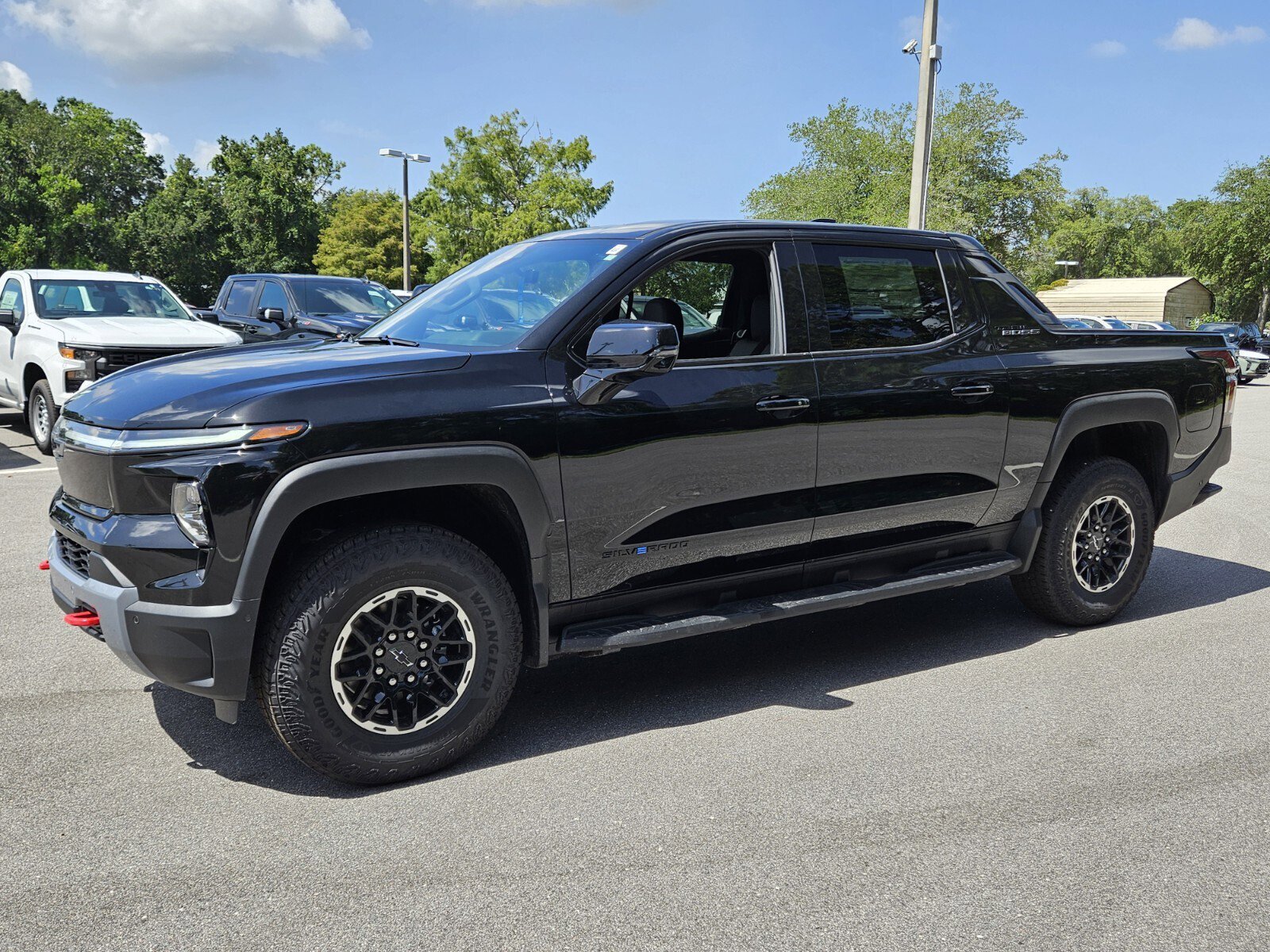New 2026 Chevrolet Silverado EV Trail Boss w/ Premium Package